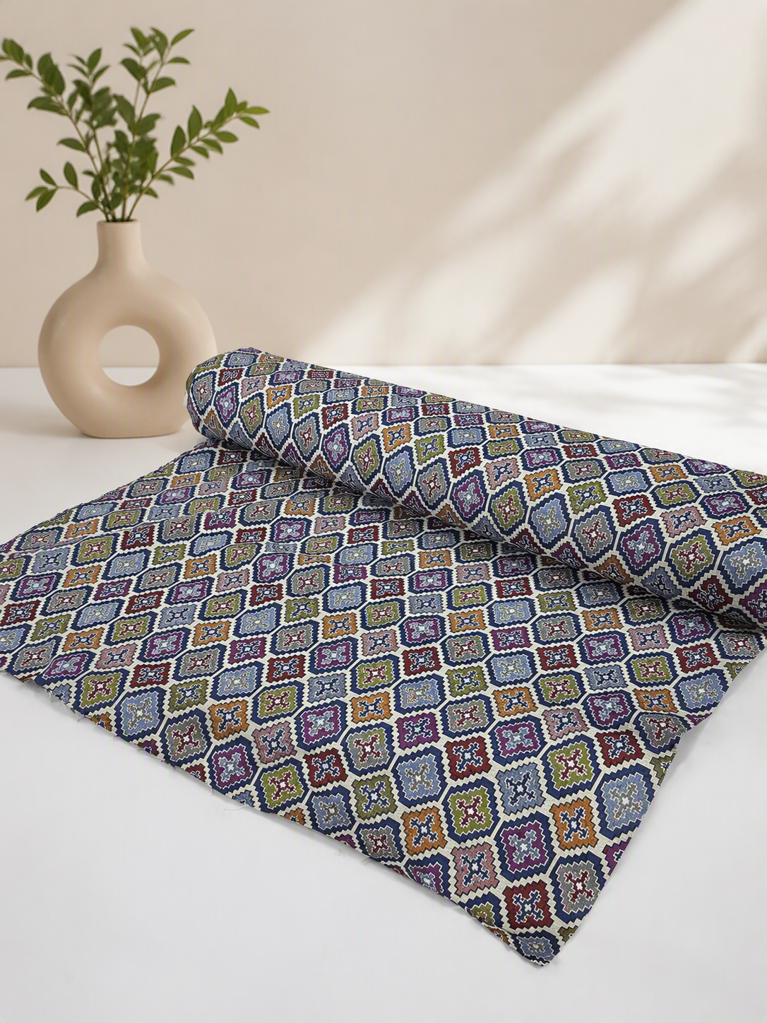 پارچه زیر سفره‌ای ژاکارد عرض ۲ متر - فروش متری کد d-258